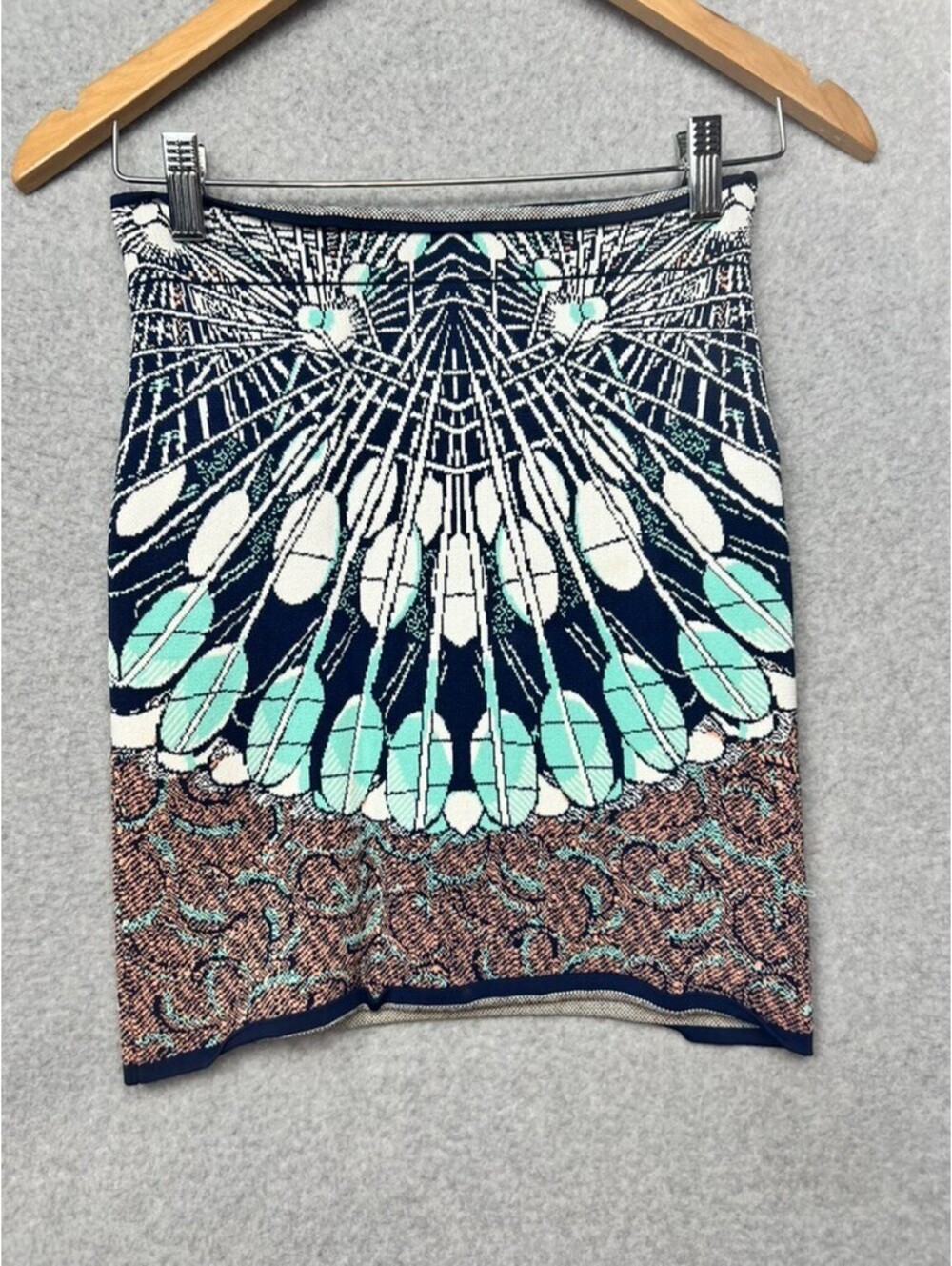 BCBG Maxazria Pavel Knit Sweater Skirt S Bodycon Mini Feather Print Y2K Chic